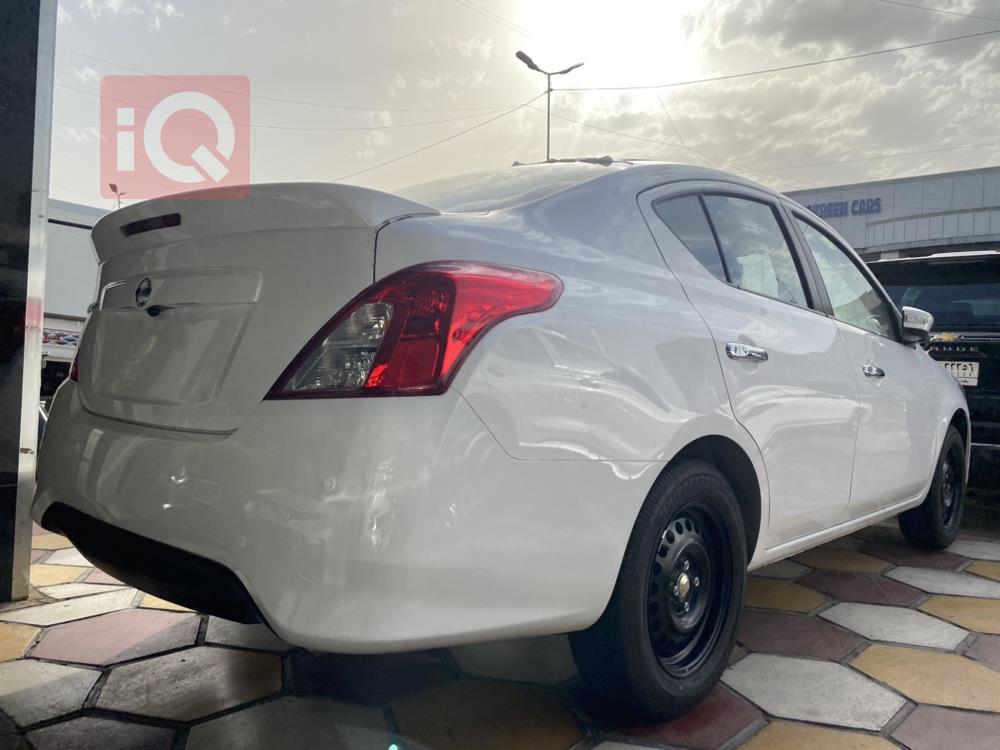 Nissan Sunny